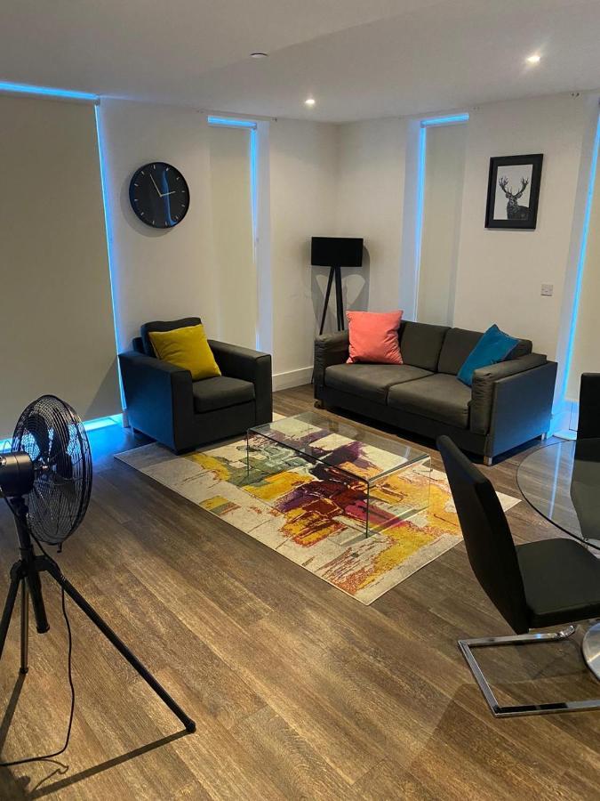 High View Two Bedroom Apartment In Woolwich Лондон Екстер'єр фото