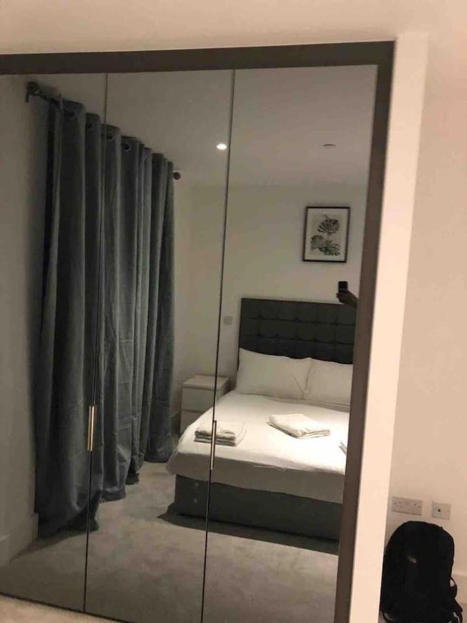 High View Two Bedroom Apartment In Woolwich Лондон Екстер'єр фото