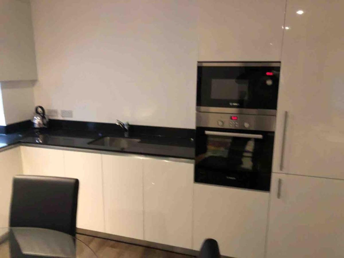 High View Two Bedroom Apartment In Woolwich Лондон Екстер'єр фото
