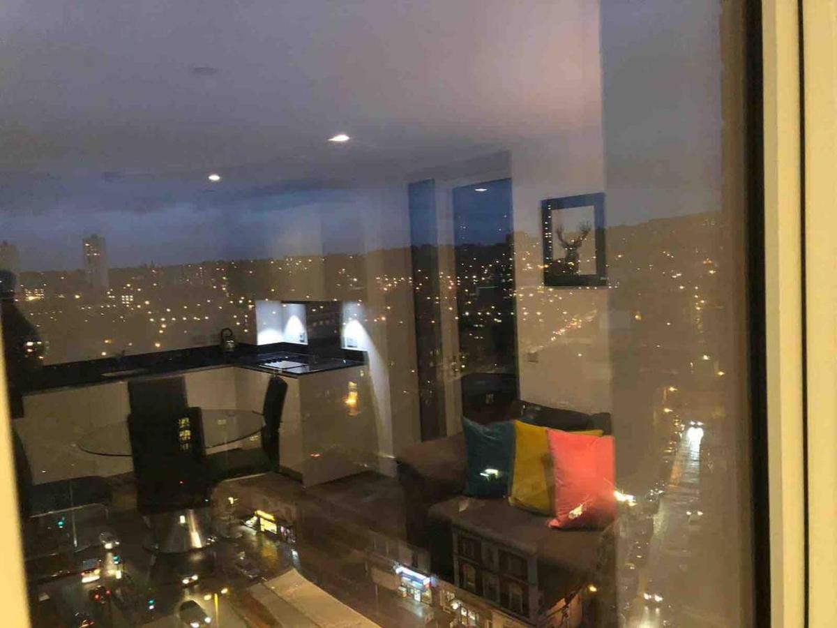 High View Two Bedroom Apartment In Woolwich Лондон Екстер'єр фото