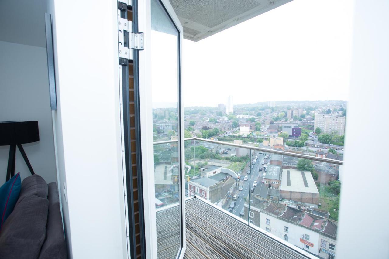 High View Two Bedroom Apartment In Woolwich Лондон Екстер'єр фото