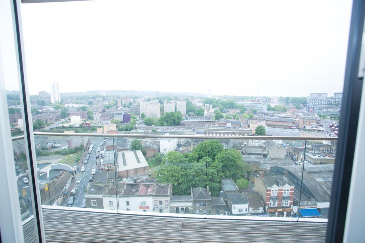 High View Two Bedroom Apartment In Woolwich Лондон Екстер'єр фото