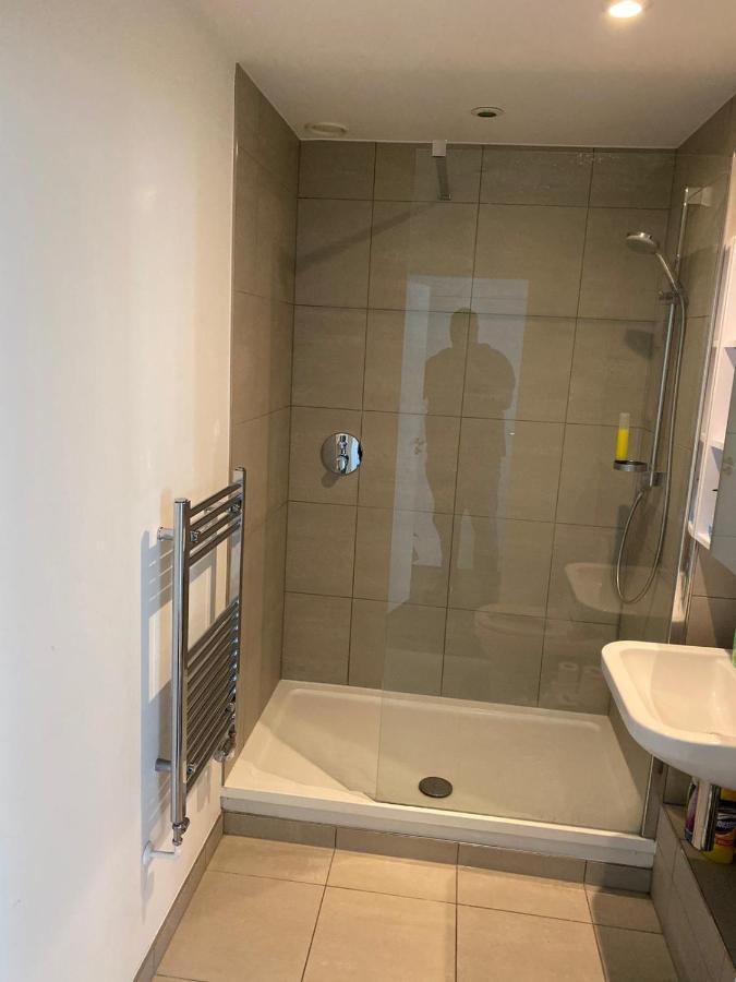 High View Two Bedroom Apartment In Woolwich Лондон Екстер'єр фото